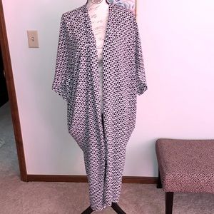 Melissa McCarthy Seven Kimono/Cover Up 2X